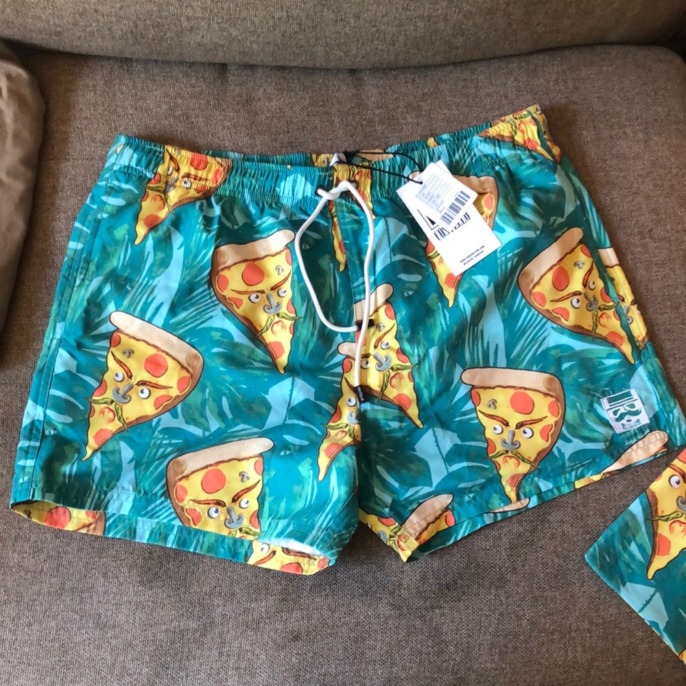 Urban outfitters men’s bathing suit never worn